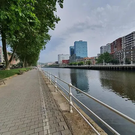 Guggenheim Riverview Hbi01297 Estalagem *