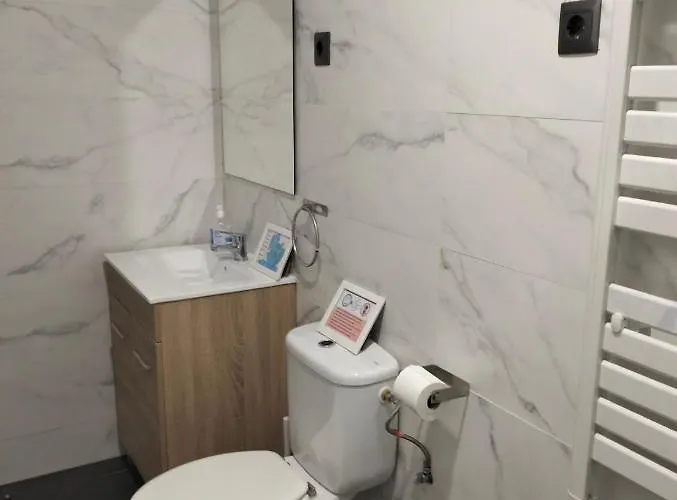 Gasthof Guggenheim Riverview Hbi01297 *