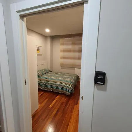 Guggenheim Riverview 5 Bedrooms Bilbao