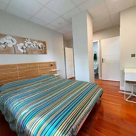 Inn Guggenheim Riverview Hbi01297