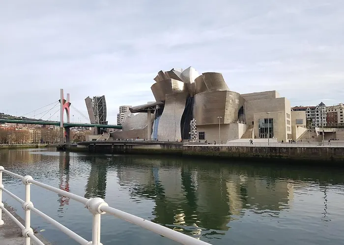 Värdshus Guggenheim Riverview Hbi01297