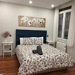 Guggenheim Riverview Hbi01297 Gasthof Bilbao