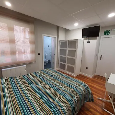 Guggenheim Riverview Hbi01297 Mini-hôtel Bilbao